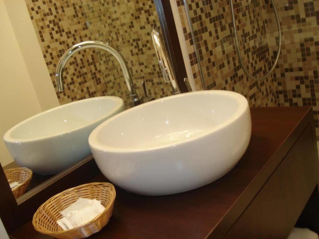 Eden Boutique 3* Bukarest